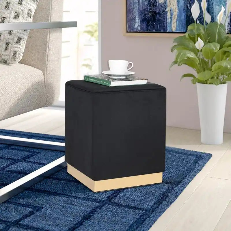 Tabouret de coiffeuse ottoman avec garniture dorée