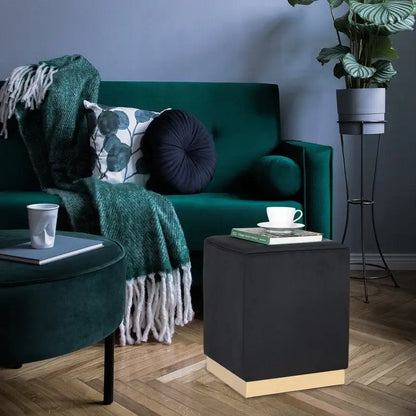 Repose-pied ottoman avec garniture dorée