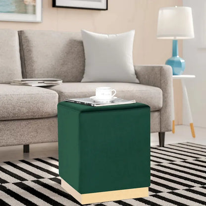 Repose-pied ottoman avec garniture dorée